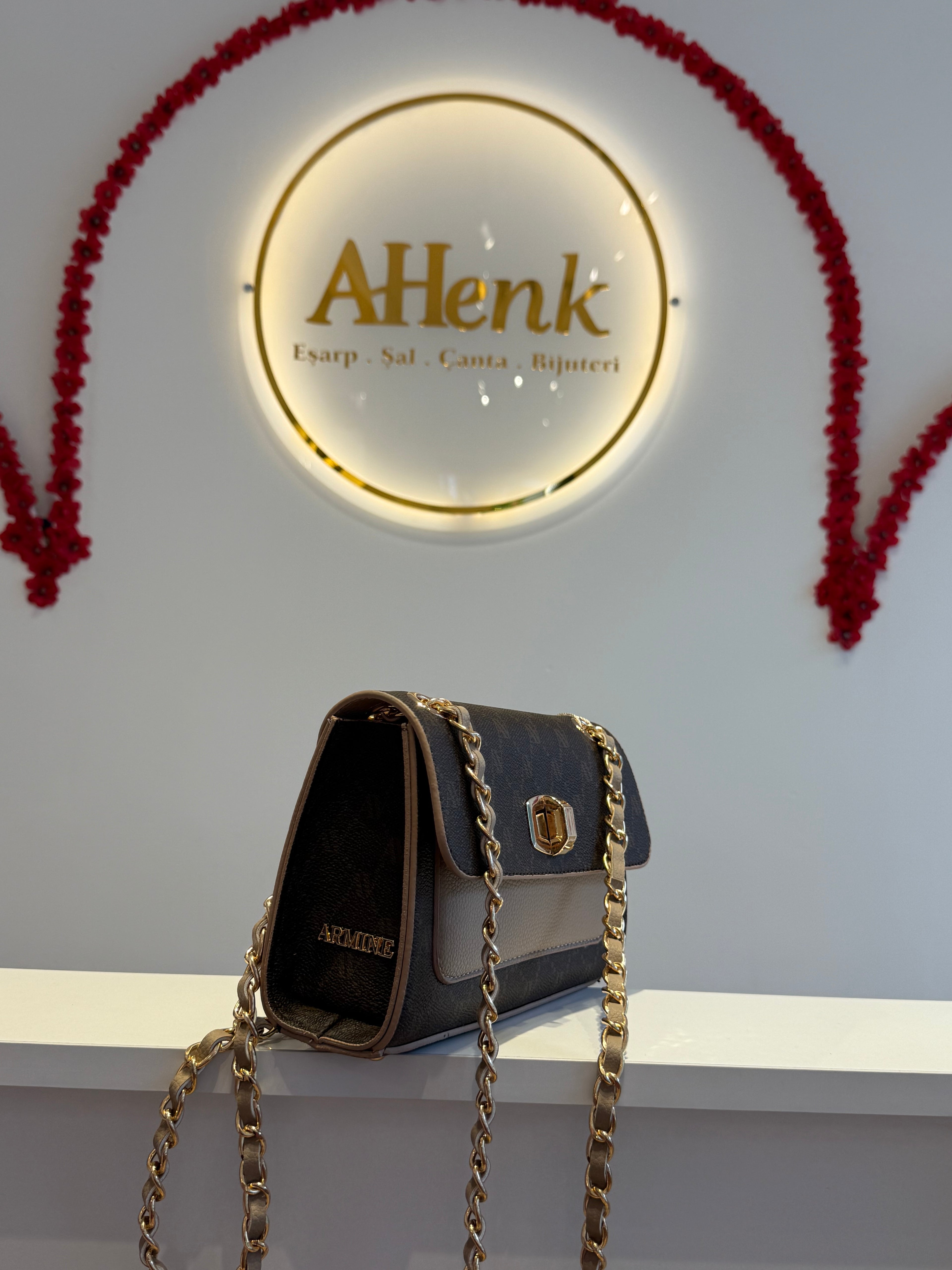 Armine 426 Kahve Noktalı Çanta