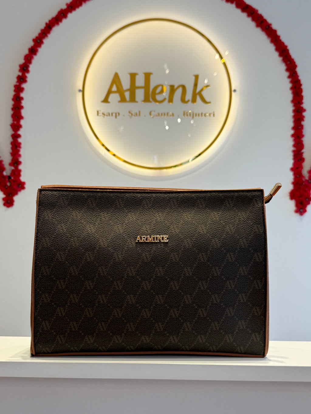 Armine 418 Kahverengi Noktalı Çanta