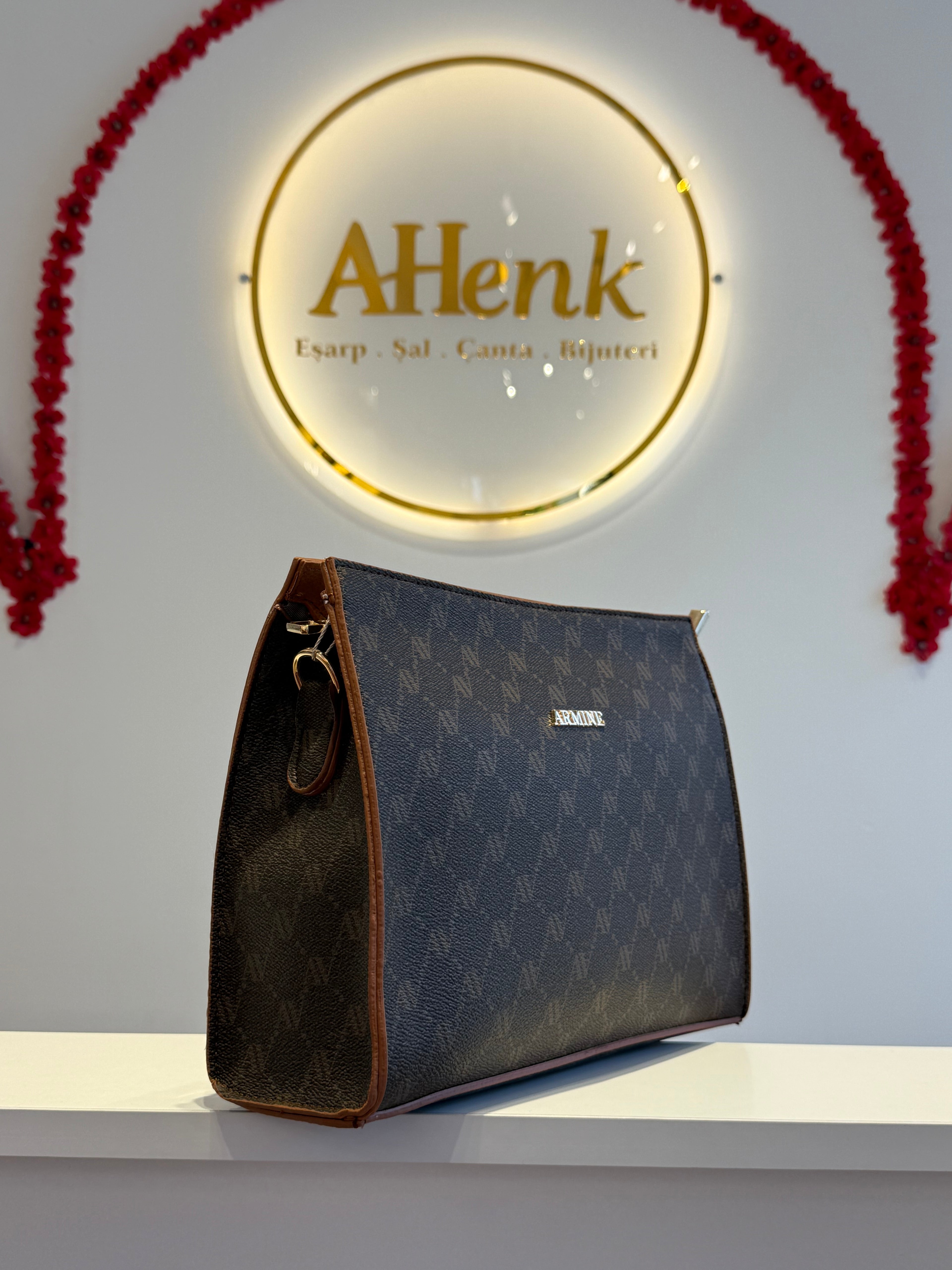 Armine 418 Kahverengi Noktalı Çanta